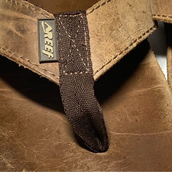 Reef Men's Size 9 Brown Leather Flip Flop Sandals Thongs - Picture 11 of 12